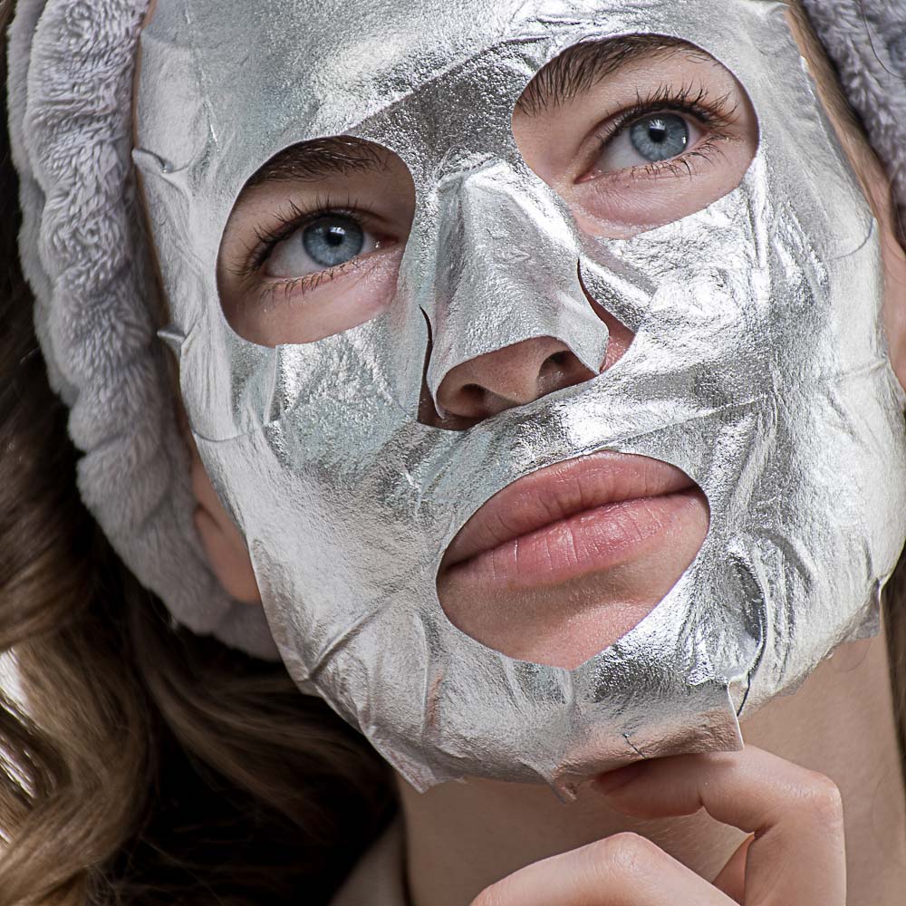 ЮНИLOOK Маска для лица из 2-х частей золотая фольгированная для укреппл. тканей лица и сияния, 25мл, арт.№ 022-023