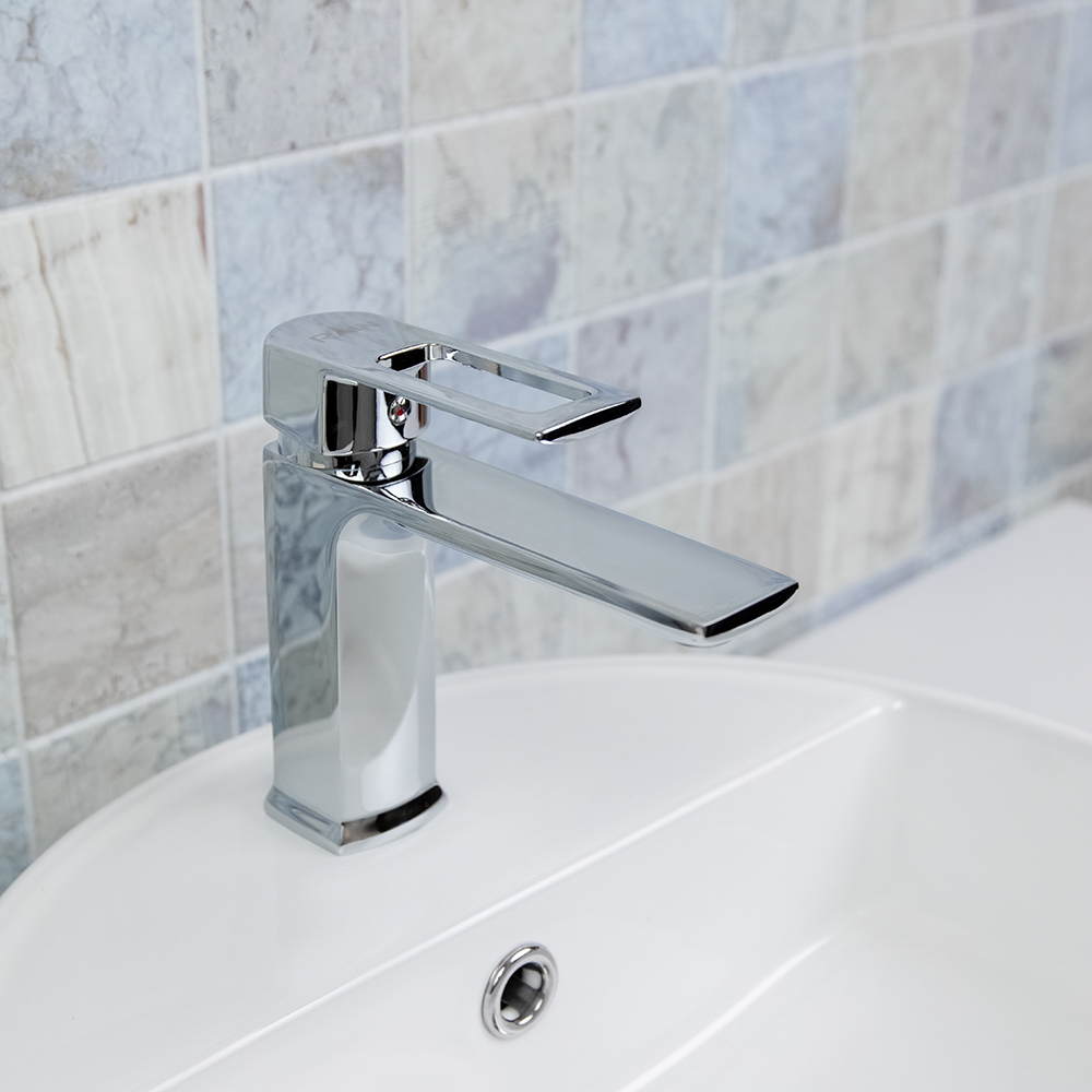 RAIN Смеситель для раковины Атриа, картридж 35мм, латунь, хром, арт.№ 561-025