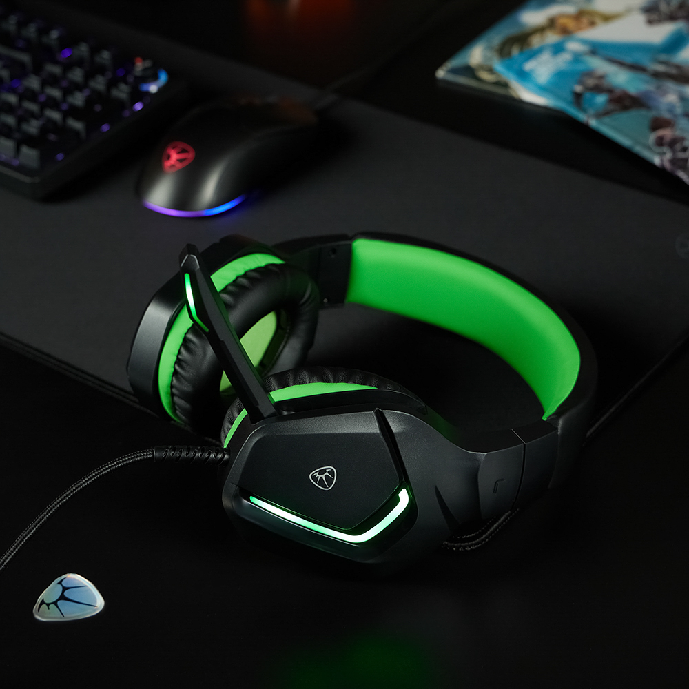 Наушники проводные с микрофоном игровые BY Bascinet USB 3,2 м, зелёная подсветка, арт.№ 410-087