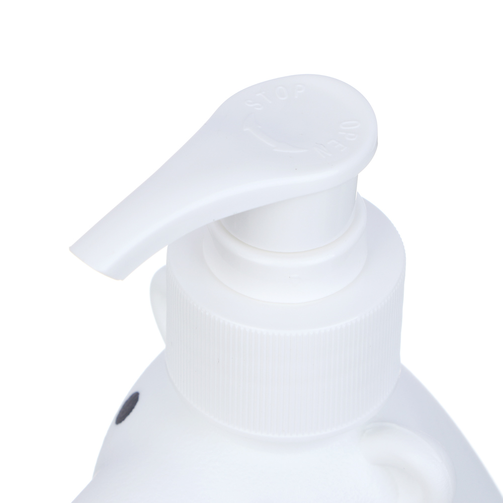 Диспенсер для жидкого мыла тм VETTA Мишка, пластик, 9x9x21см, 450мл, белый, арт.№ 478-210