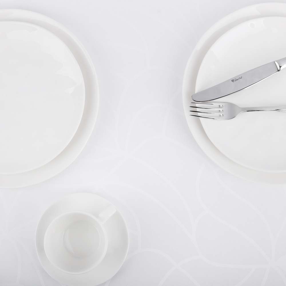 PROVANCE Маковое поле Скатерть жаккард 140х230см с водоотталкивающей пропиткой, 100% полиэстер, бел, арт.№ 488-098