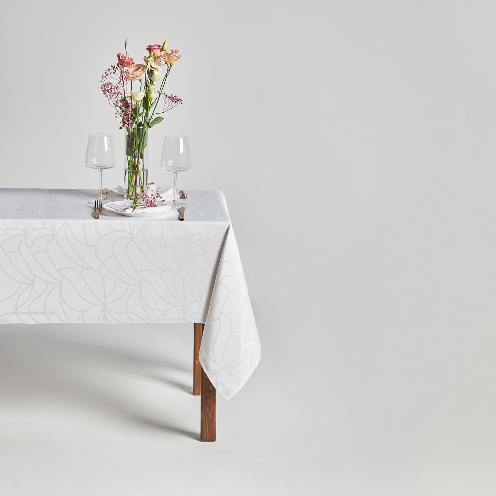 PROVANCE Маковое поле Скатерть жаккард 140х230см с водоотталкивающей пропиткой, 100% полиэстер, бел, арт.№ 488-098