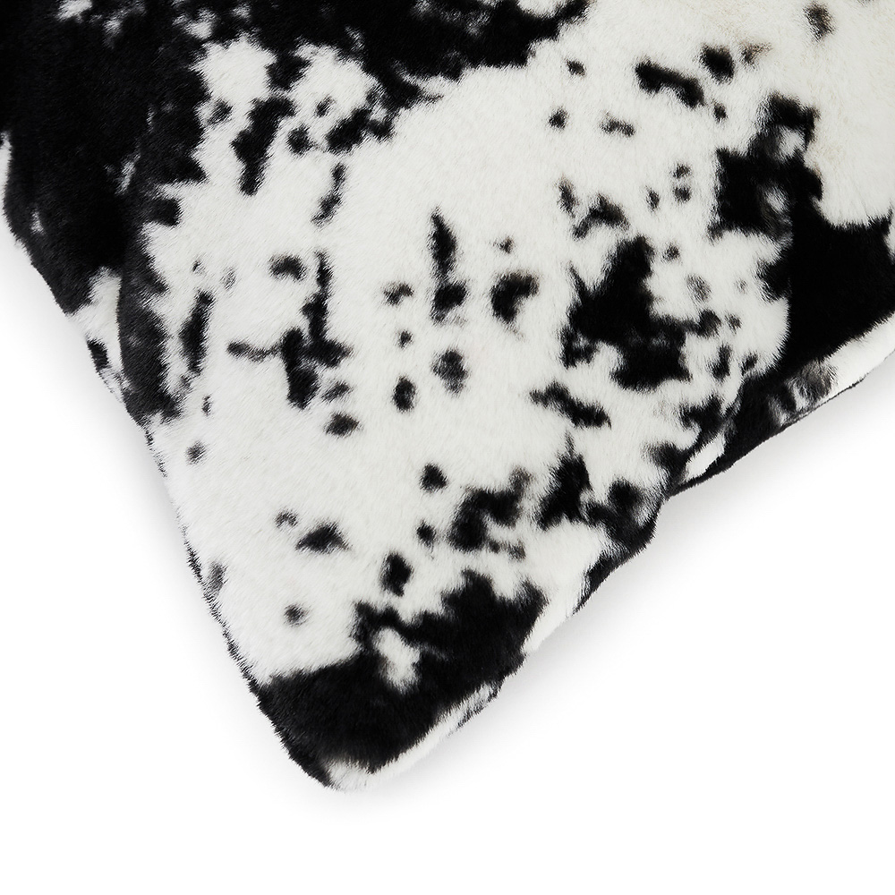 BY STAS MIKHAILOV Чехол для подушки меховой 50х50см, полиэстер, черно-белый, арт.№ 497-067