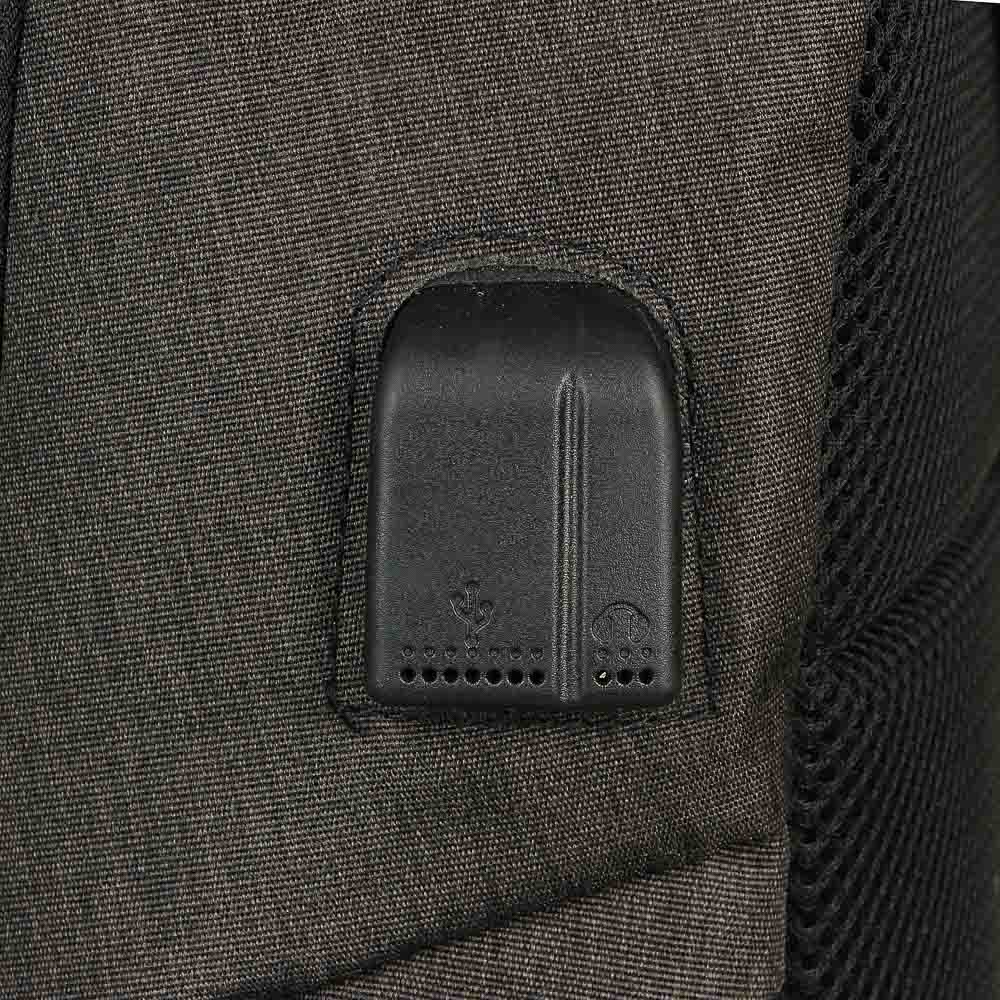 Рюкзак универсальный 48x33x15см, 1 отд, 2 карм., отделка прорезин.матер., вых.USB/наушн., ПЭ, черный, арт.№ 254-598