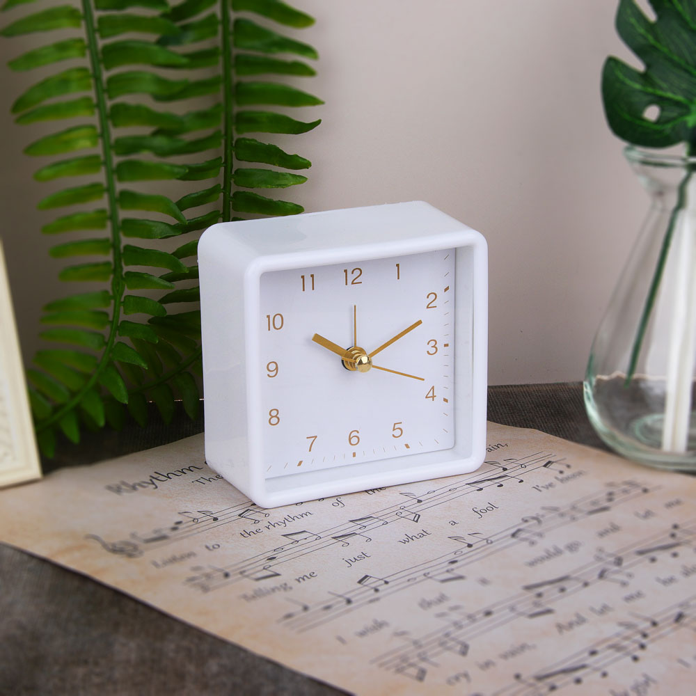 LADECOR CHRONO Будильник, 8,3x4x8,3 см, пластик, 1xAA, цвет белый, арт.№ 529-021