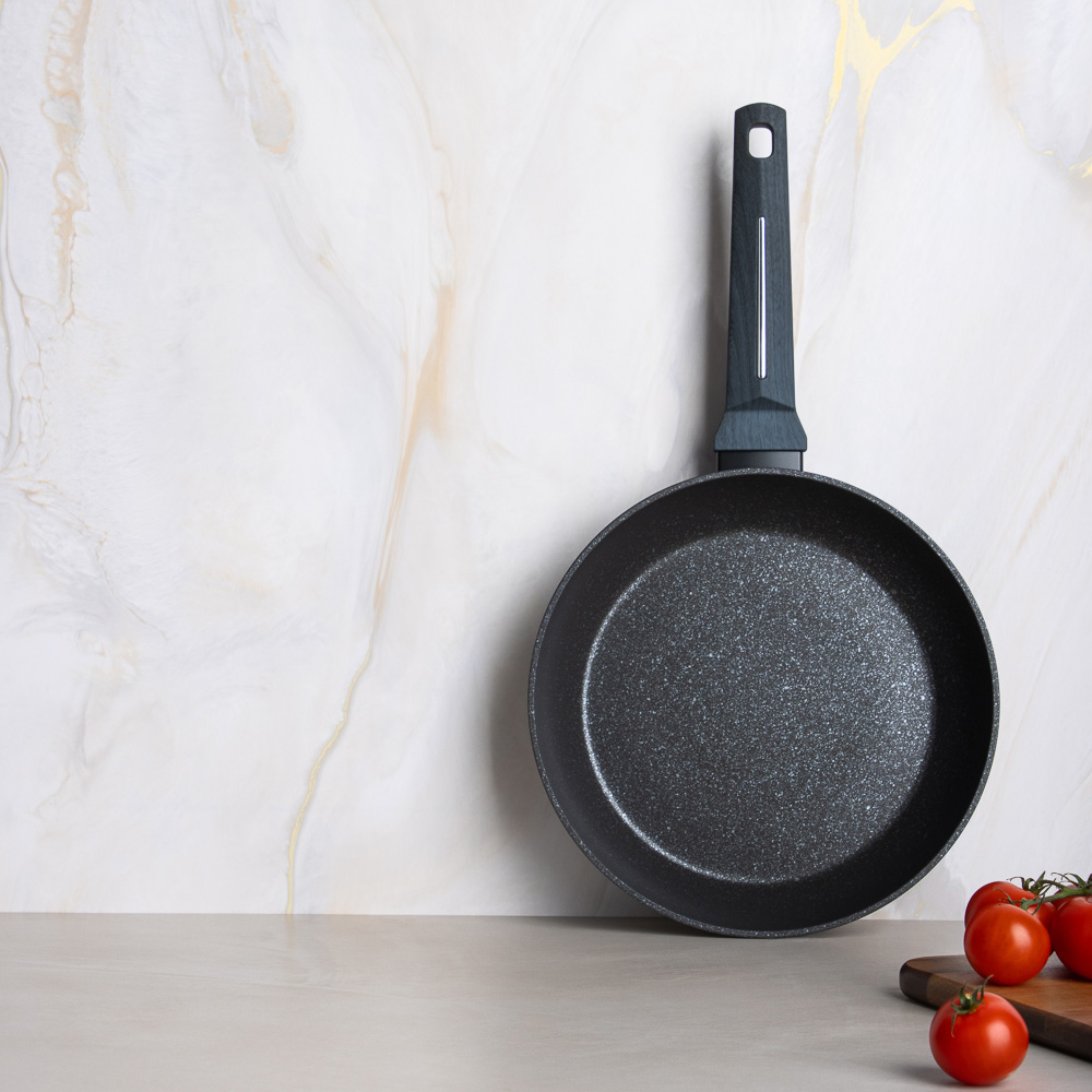 SATOSHI Гардан Сковорода литая d24см, антипригарное покрытие мрамор, индукция, арт.№ 846-671