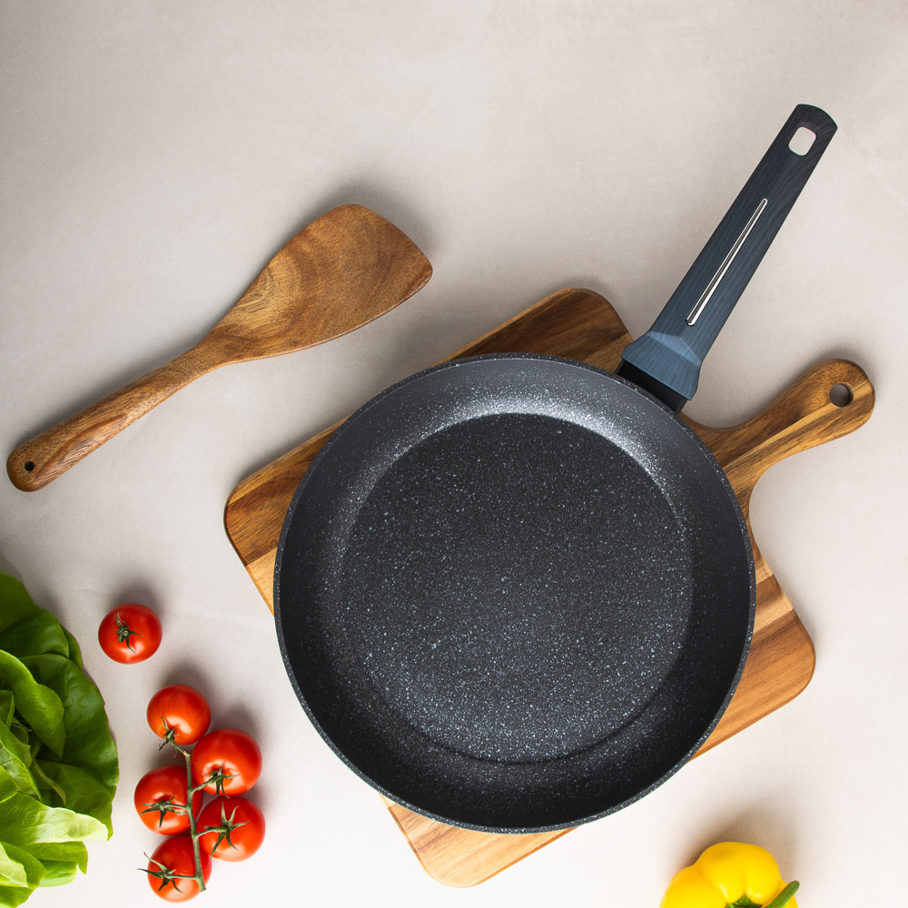 SATOSHI Гардан Сковорода литая d28см, антипригарное покрытие мрамор, индукция, арт.№ 846-673