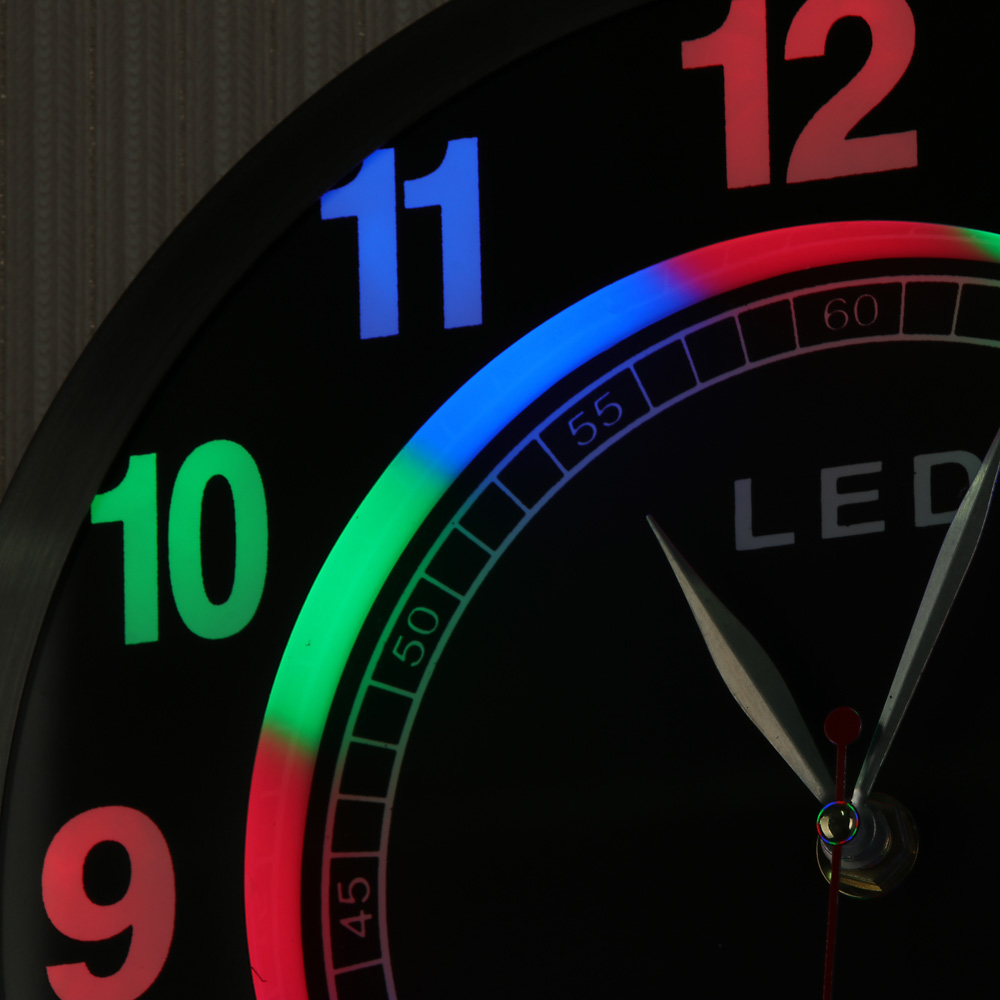 LADECOR CHRONO Часы настенные в металл. ободе со светящимися цифрами и кругом, LED, d=25 см, стекло, арт.№ 581-832