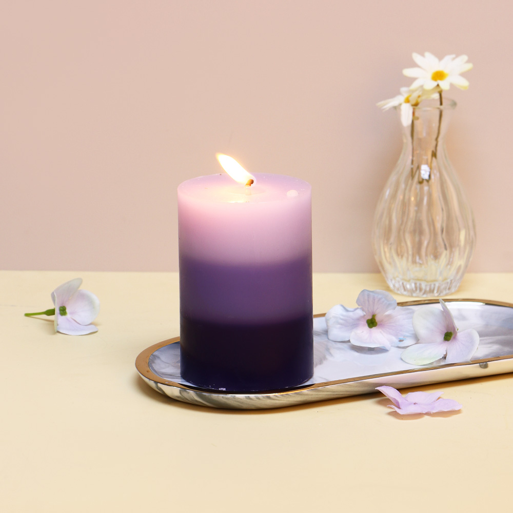 LADECOR Свеча ароматическая, парафин, градиент, 7x10 см, аромат лаванда, арт.№ 508-841