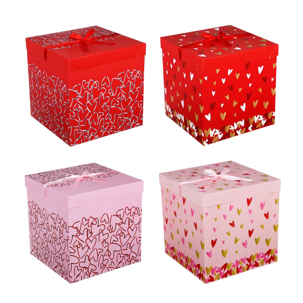 Коробка подарочная складная с лентой, бумага с фольгированным слоем, 30х30х30см, сердца, 4 дизайна, арт.№ 207-039