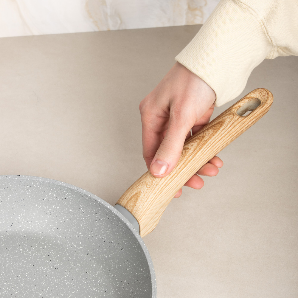 SATOSHI Берг Сковорода литая d26см, антипригарное покрытие Мрамор, индукция, арт.№ 846-737