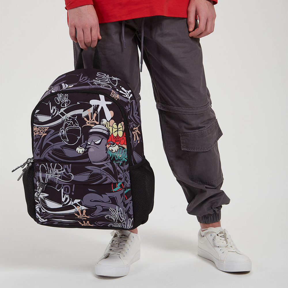 Рюкзак подростковый 40х30х15см, 1 отд., 4 кармана (1 на спинке), ПЭ, пулеры из силикона, "Графити", арт.№ 555-011