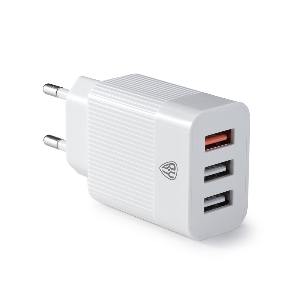 Сетевое зарядное устройство BY Максимум, Быстрая зарядка QC3.0, 3xUSB, 3.4А, белый, арт.№ 916-219