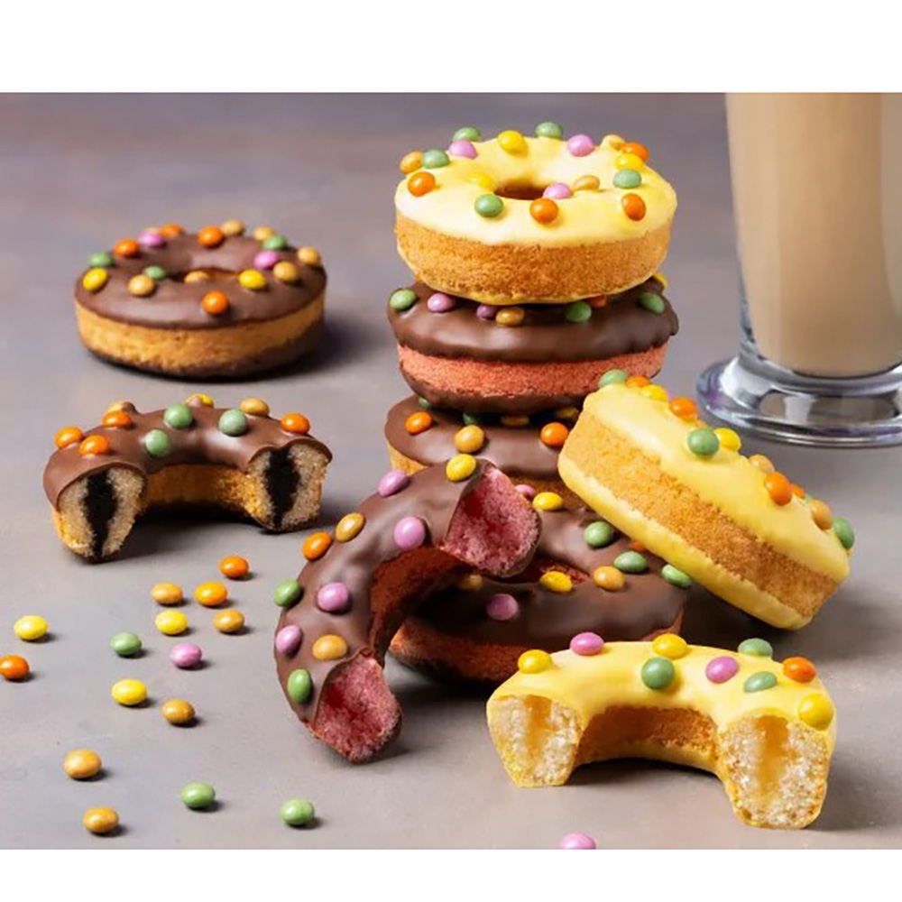 Кекс "PAPITA DONUT" с какао глазурью и цветным драже, начинка шоколад/клубника 40гр, арт.№ 209-006