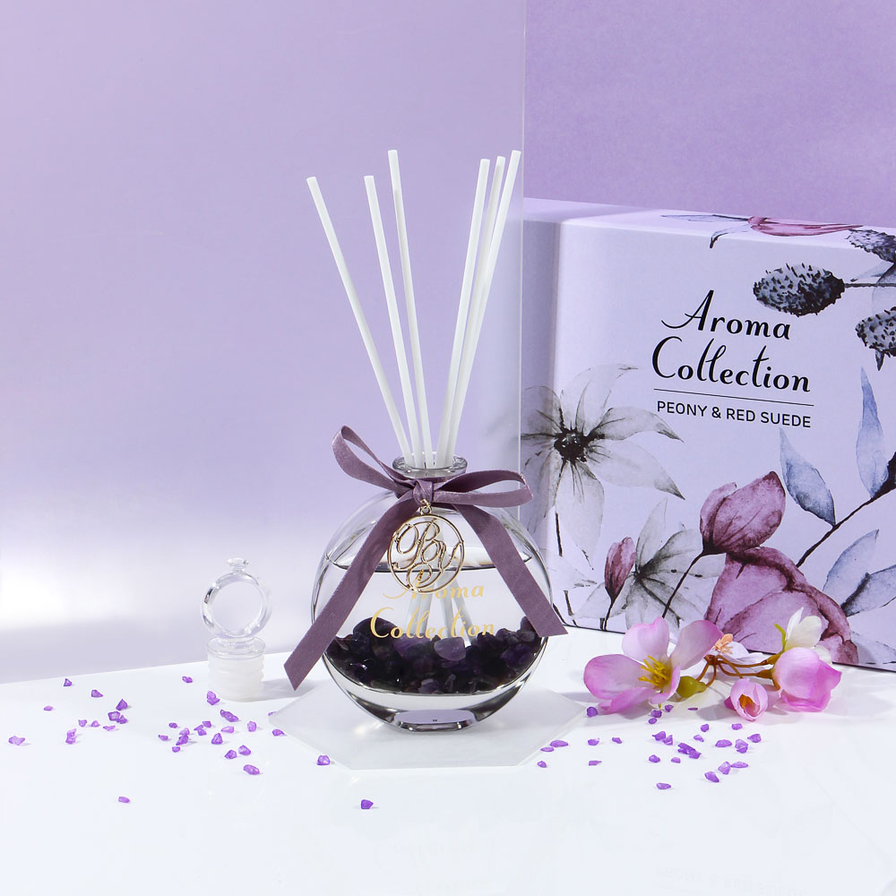 BY Аромадиффузор в декоративном флаконе с декором, 120 мл, аромат (PEONY AND RED SUEDE), арт.№ 412-142