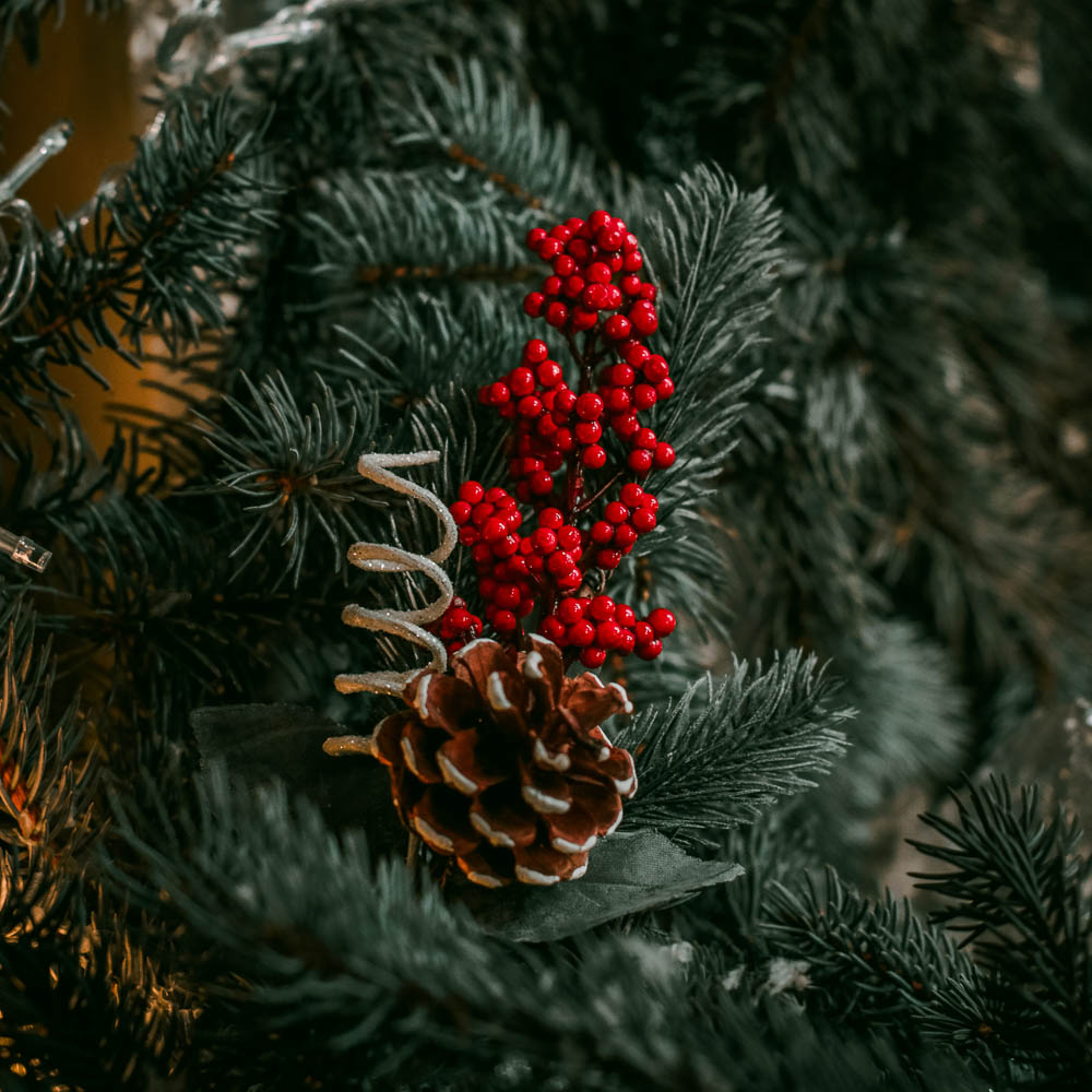 СНОУ БУМ Украшение декоративное в виде веточки, пластик, 32см, 6 видов, арт.№ 353-088