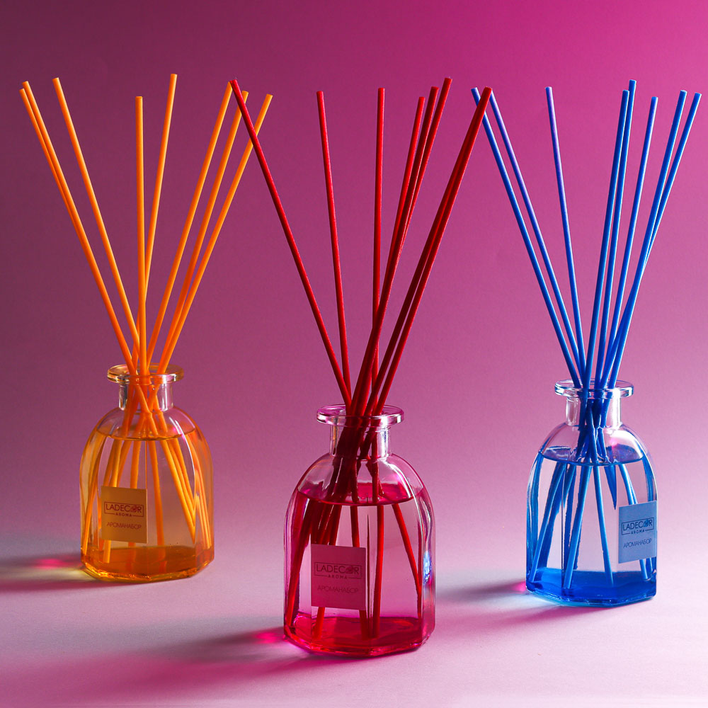 LADECOR Аромадиффузор с цветными палочками, 130мл, 3 аромата, арт.№ 412-067