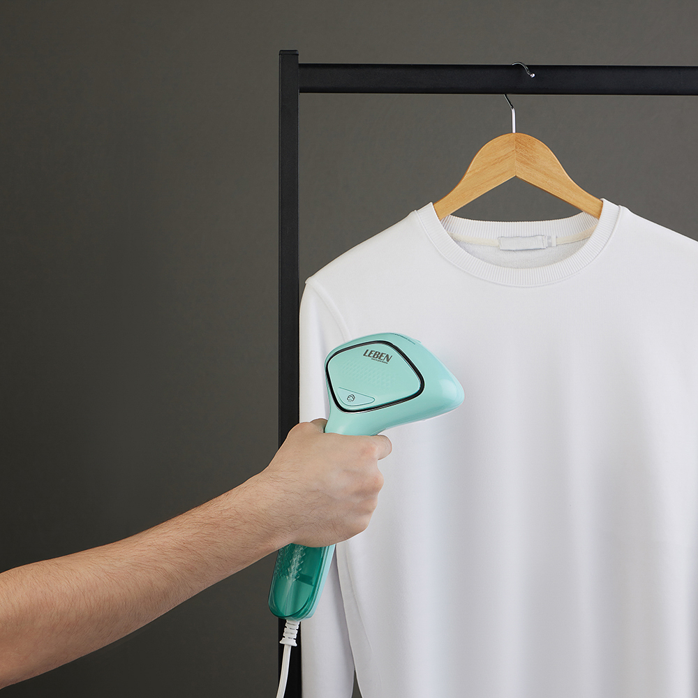 LEBEN Отпариватель ручной, бак для воды 100мл, 1200Вт, 220-240В, арт.№ 249-103