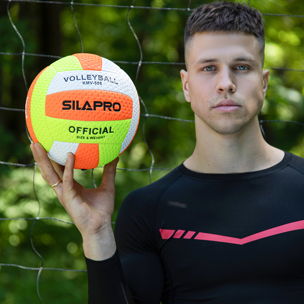 SILAPRO Мяч волейбольный 22см, 5 р-р, 2сл, ПВХ 2.5мм, 290г (+-10%), арт.№ 067-001