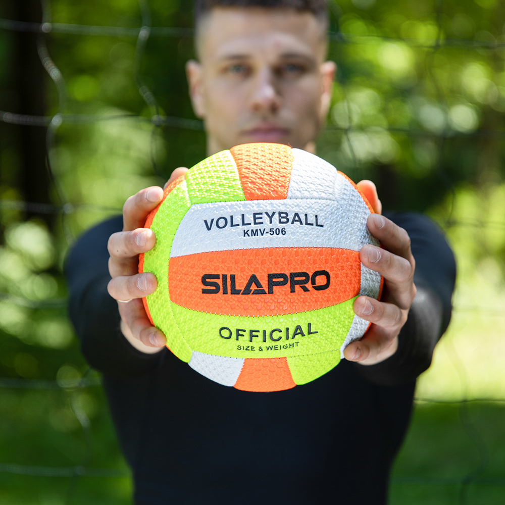 SILAPRO Мяч волейбольный 22см, 5 р-р, 2сл, ПВХ 2.5мм, 290г (+-10%), арт.№ 067-001