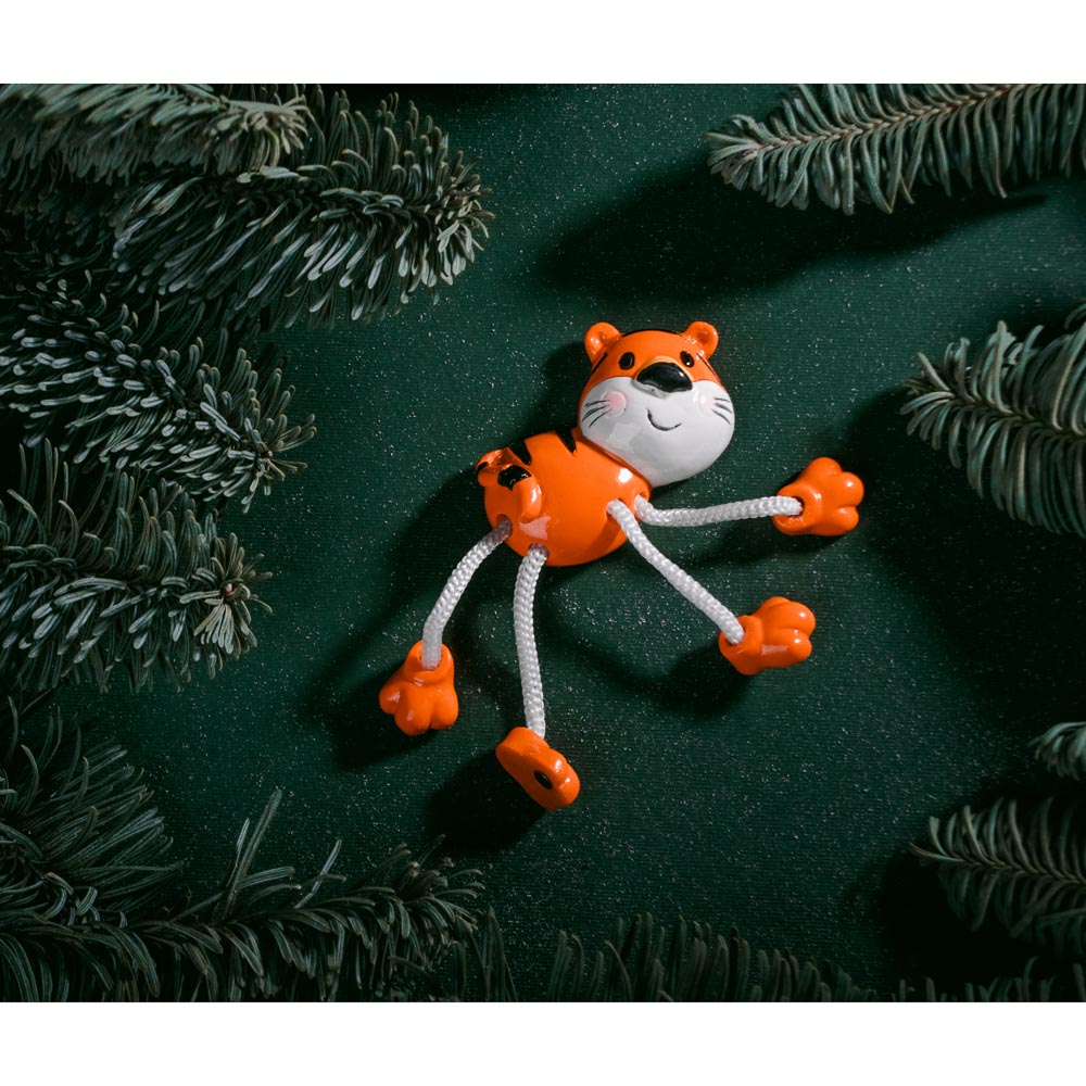 СНОУ БУМ Магнит с ножками, в форме тигра, полистоун, 4,5x1,5x9,5см, 4 дизайна, арт.№ 359-792