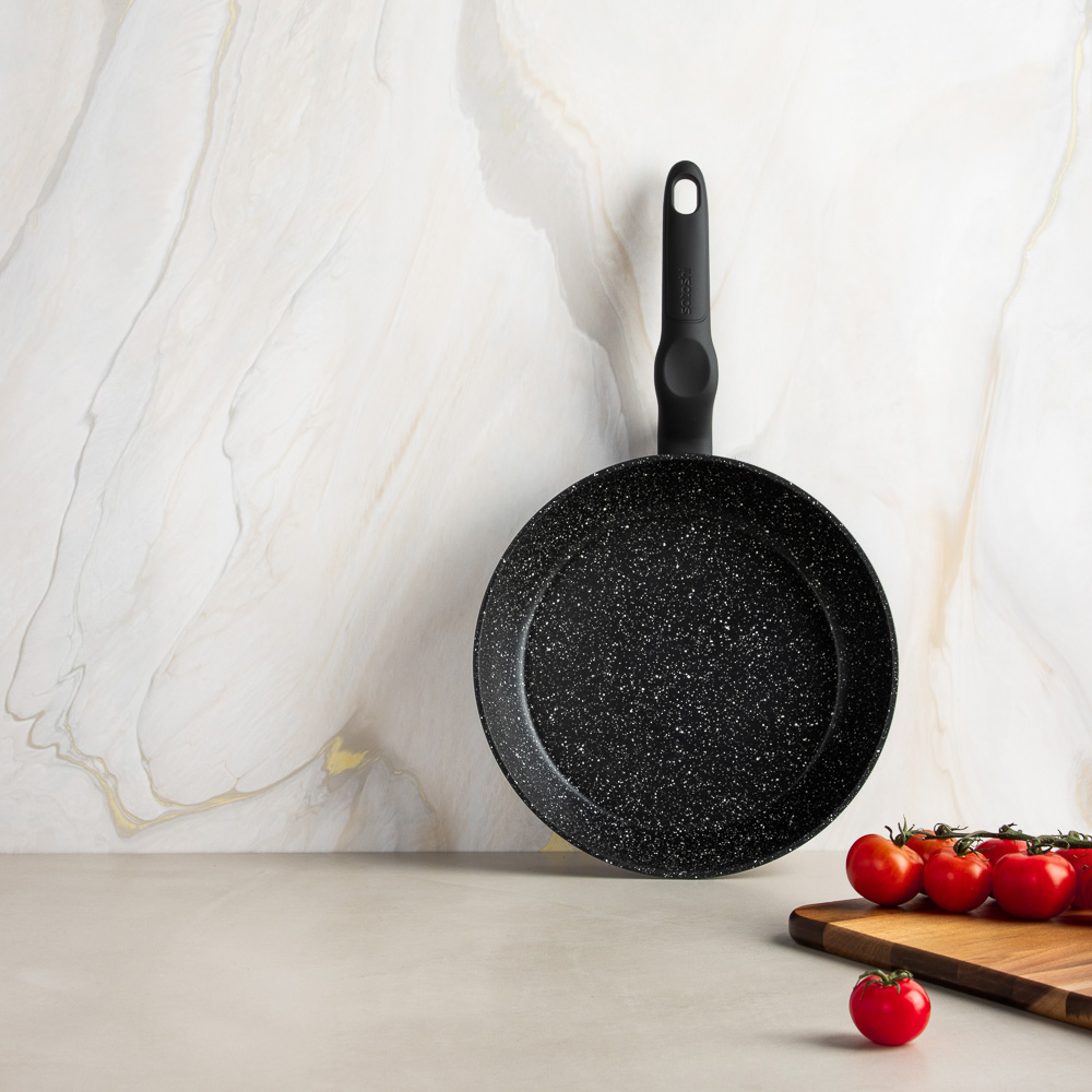 SATOSHI Стоун Набор сковород литых 3пр., d20, 24, 28см, антипригарное покрытие Мрамор, арт.№ 846-440