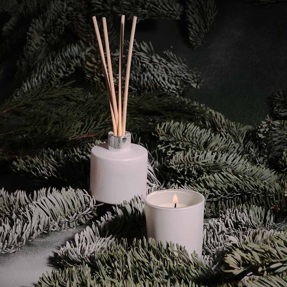 NEW GALAXY Набор ароматизатор-диффузор и свеча, ваниль/кокос,океан,цветочн,магич. ночь 40мл, 50г, арт.№ 778-110