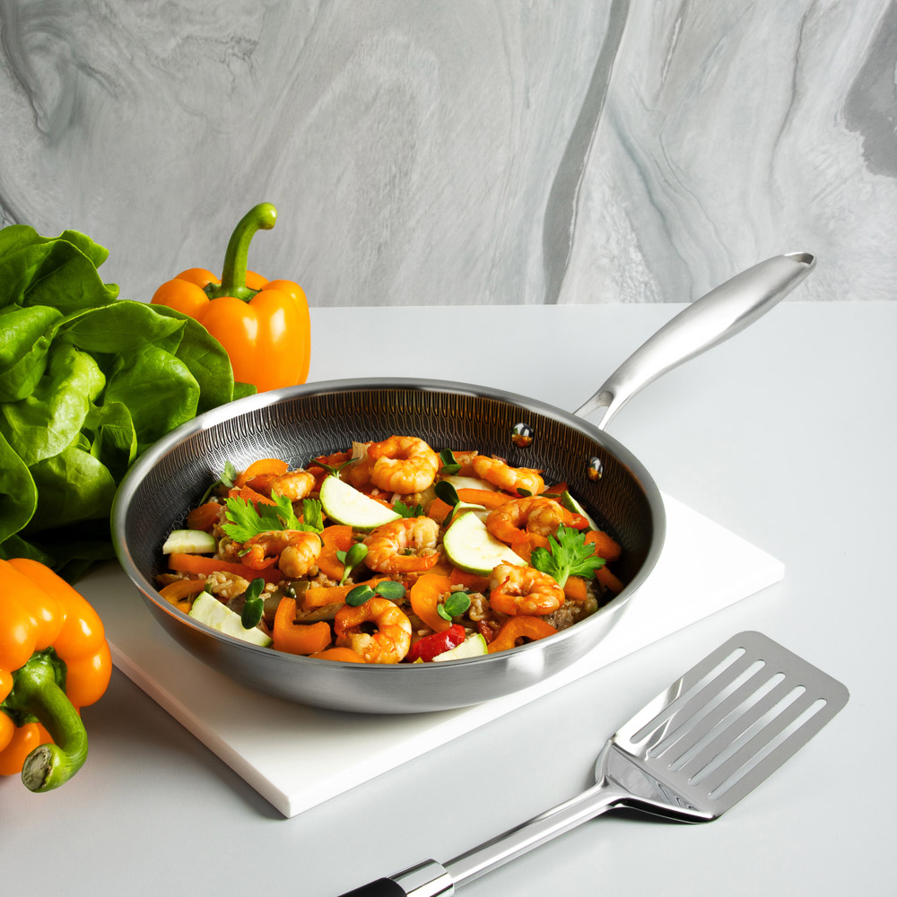 SATOSHI Савона Сковорода Triply 3-х слойная 26х5,0см, нерж.сталь 18/10, антиприг.покр. "соты", инд, арт.№ 822-195