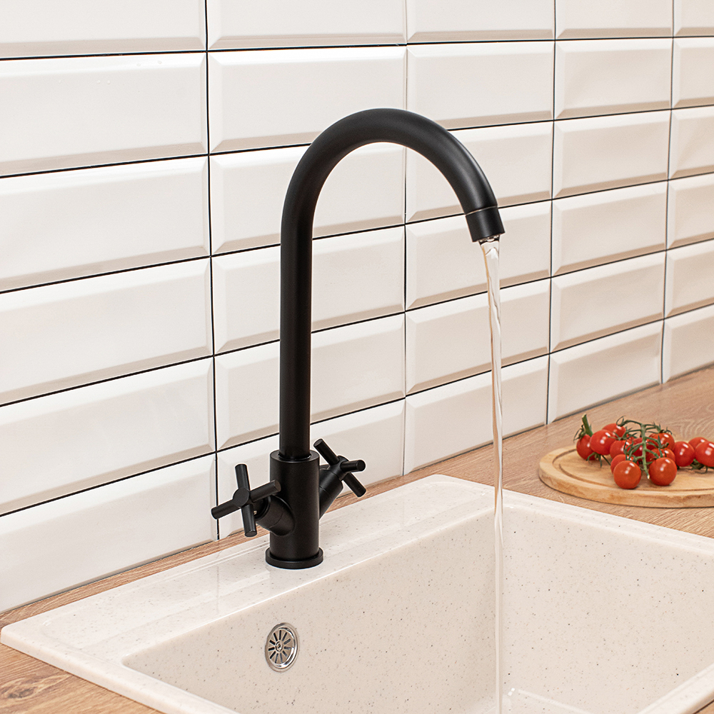 СоюзКран Смеситель для кухни, поворотный излив, кер. кран-буксы 1/2, черный, нерж.сталь, SS01-R240, арт.№ 567-006