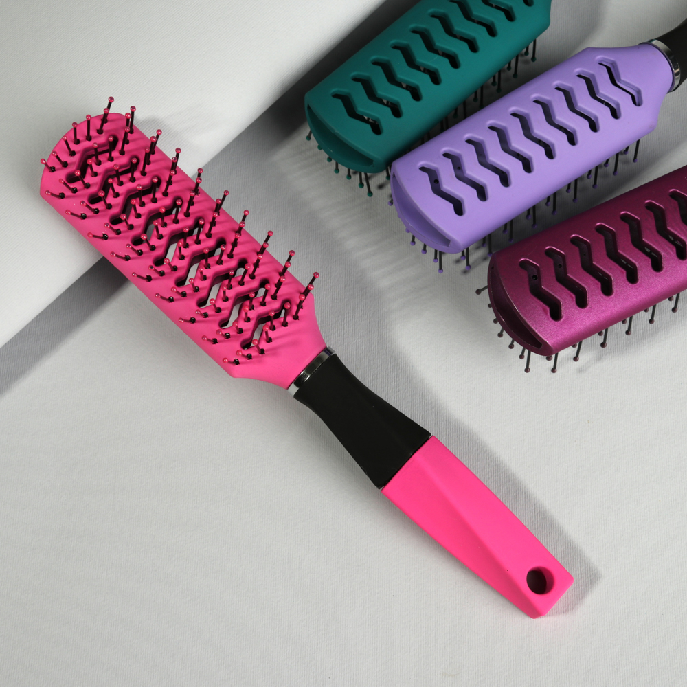 Расческа массажная тм ЮНИLOOK Грани, пластик, 23.5х4,2см, 4 цвета, арт.№ 319-142