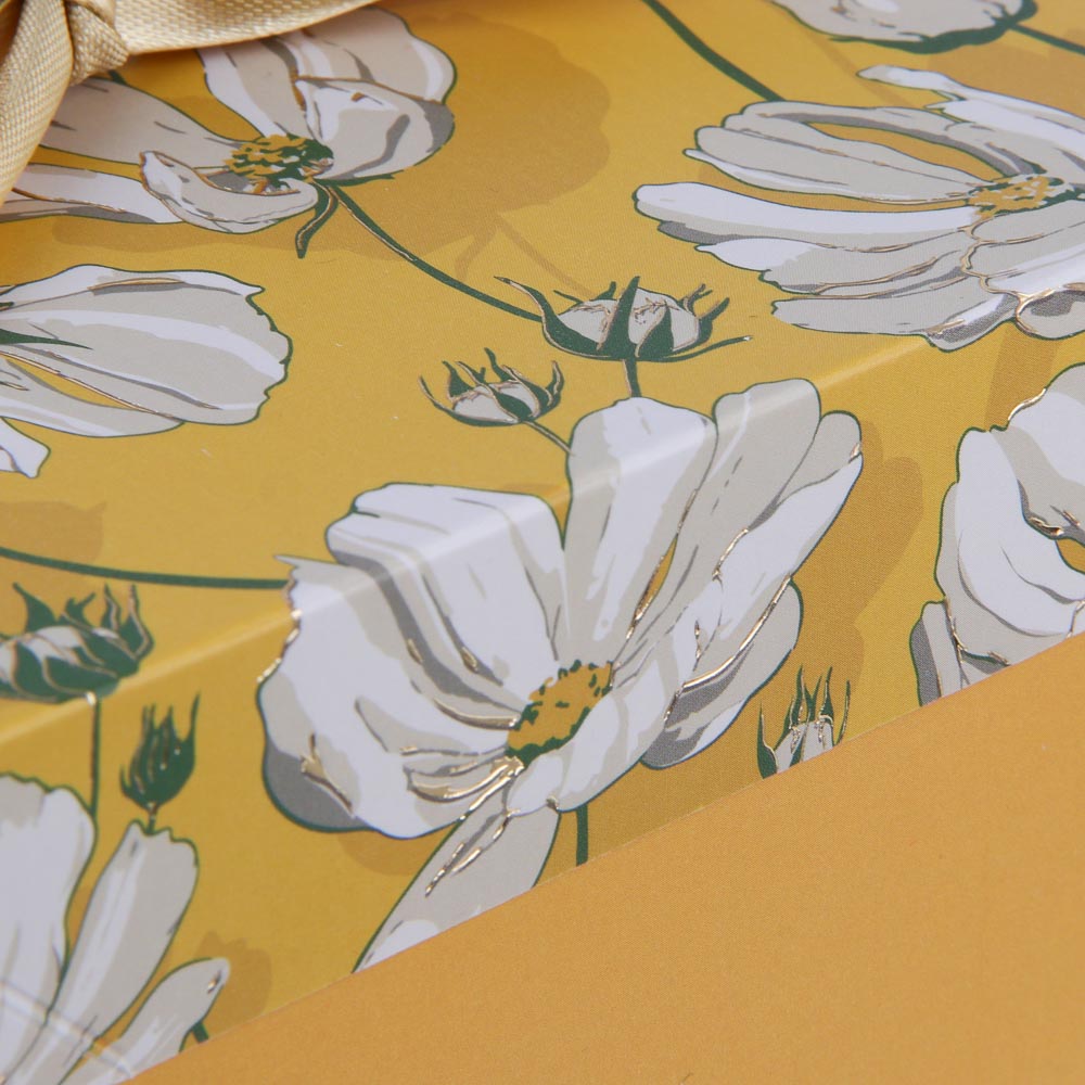 Коробка подарочная складная с лентой, бумага с фольгированным слоем, 15х15х15см, 3 цвета, арт К1, арт.№ 207-221