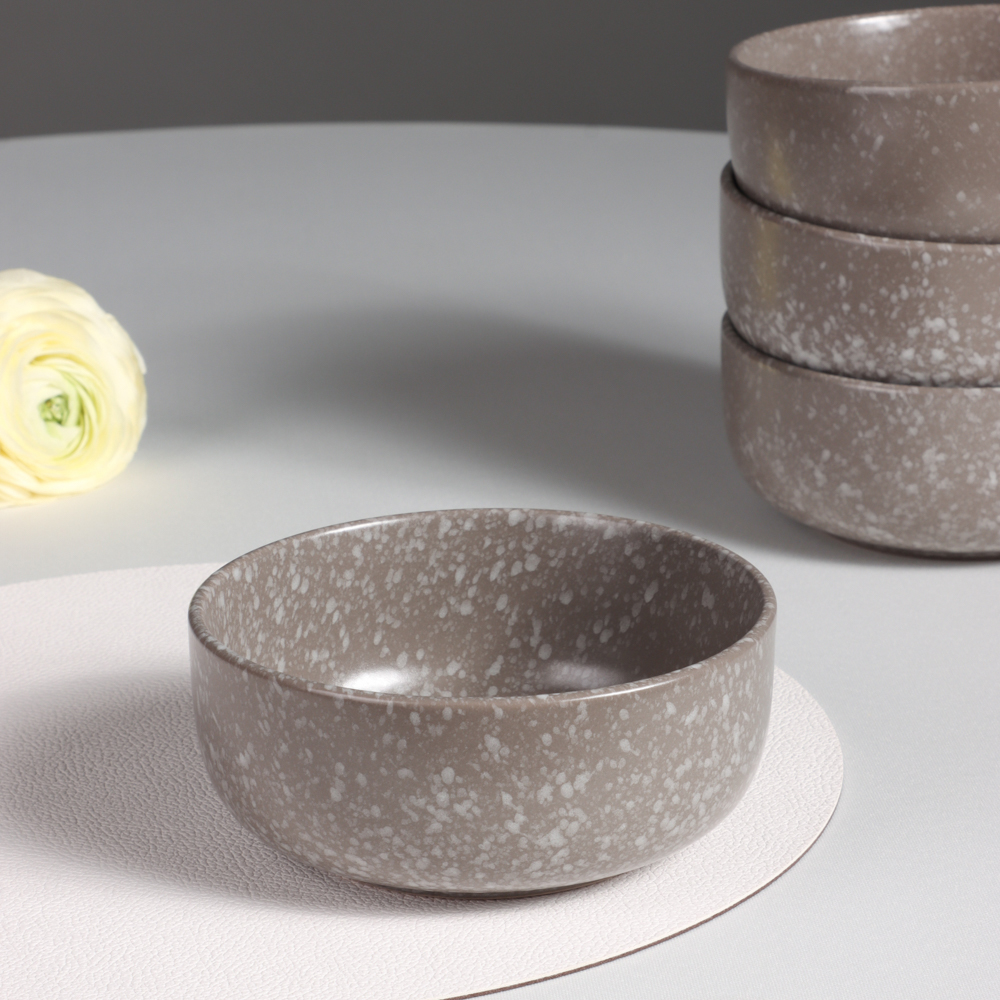 MILLIMI Набор столовой посуды 16 предметов (тарелка 26 см - 4 шт., тарелка 20 см - 4 шт., салатник 14 см - 4 шт., кружка 340 мл - 4 шт.) керамика, серый, арт.№ 824-174